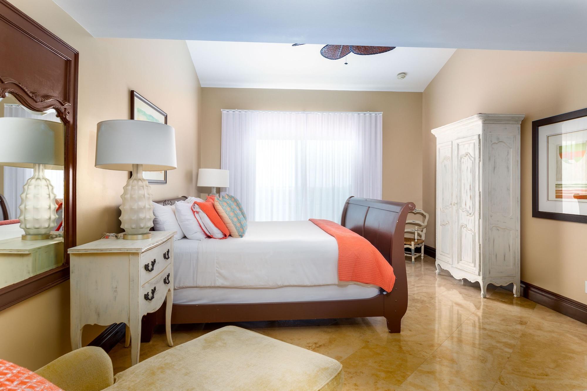 The Somerset On Grace Bay Bagian luar foto