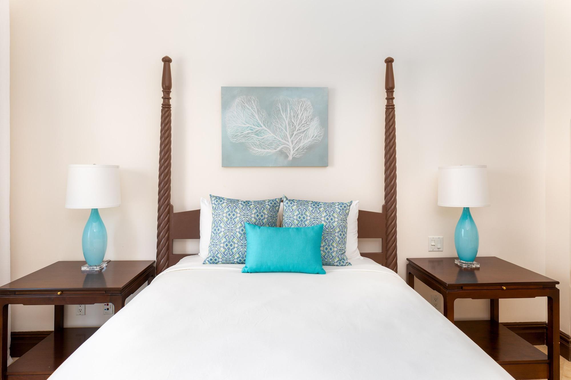 The Somerset On Grace Bay Bagian luar foto
