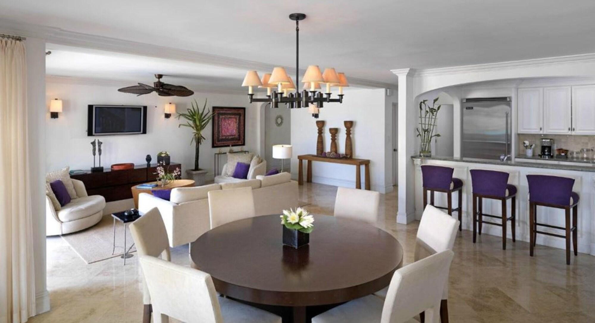 The Somerset On Grace Bay Bagian luar foto