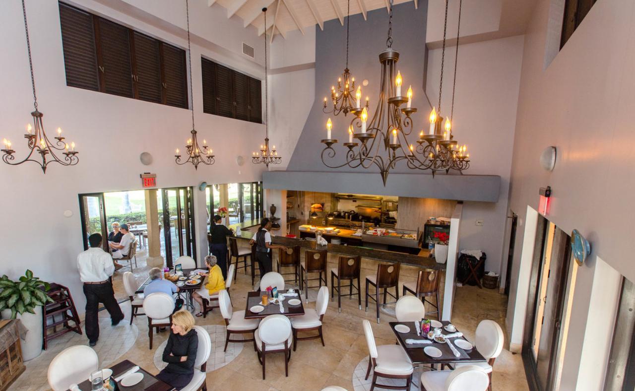 The Somerset On Grace Bay Bagian luar foto