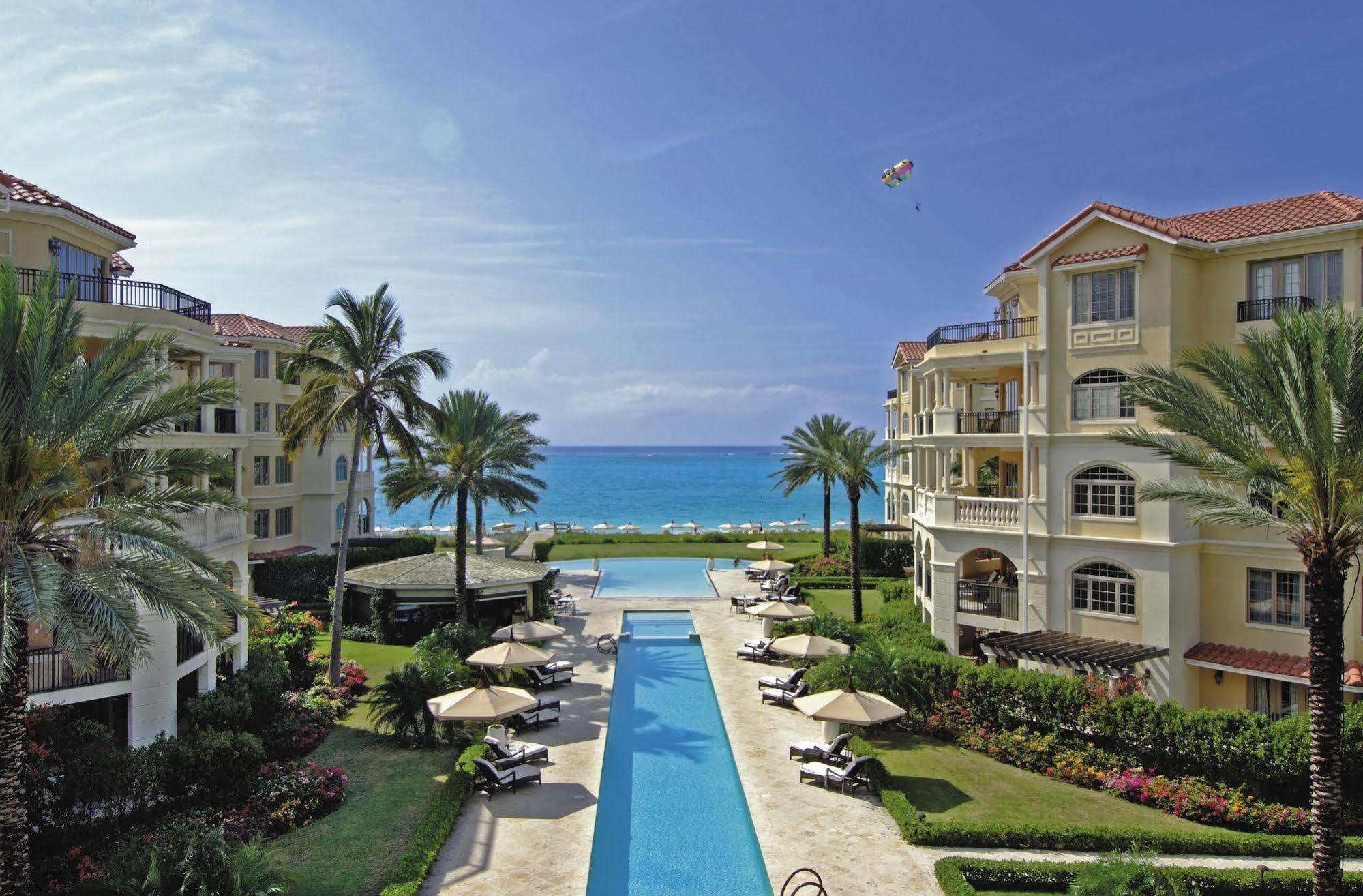 The Somerset On Grace Bay Bagian luar foto